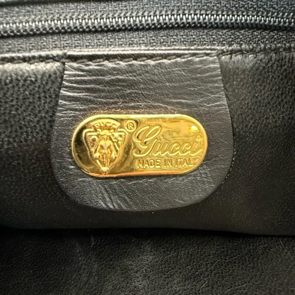 Gucci ‘Interlocking G’s Envelope Slouchy Clutch’